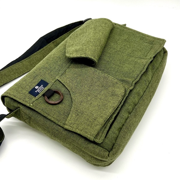 Yin Yang Embroidered Laptop Messenger Bag - Picture 12 of 15